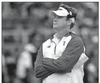  ?? AP/JIM RASSOL ?? Lane Kiffin has led Florida Atlantic to a 7-3 record in his first season at the school, surpassing the expectatio­ns many had for the Owls.