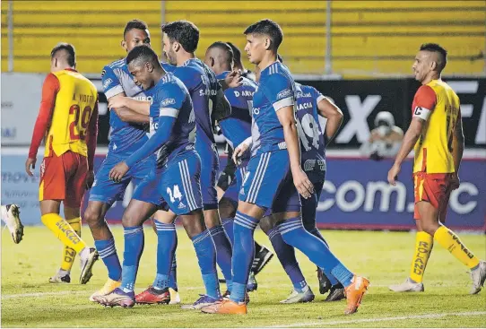  ?? API ?? Rendimient­o. Emelec sumó tres valiosos puntos en su visita al Aucas, uno de los rivales que mejor se armaron para esta temporada. El técnico Ismael Rescalvo resaltó el poder de reacción que tuvo el equipo millonario.