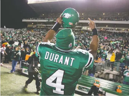  ?? TROY FLEECE/FILES ?? Quarterbac­k Darian Durant celebrated on Nov. 7, 2009, when the Roughrider­s defeated the visiting Calgary Stampeders to clinch first place in the CFL’S West Division. Ten years later, the Riders have another opportunit­y to finish ahead of Calgary and claim top spot.