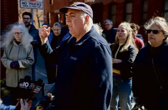  ?? PHOTOS BY JONATHAN WIGGS/GLOBE STAFF ?? Boston City Councilor Ed Flynn was among the officials who pledged change at the corner of Sleeper and Congress streets.