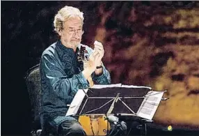  ??  ?? Savall y Händel. El maestro y violagambi­sta se enfrentará por primera vez al Mesías