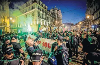  ?? ?? Grupo neonazi manifestou-se em fevereiro em Lisboa