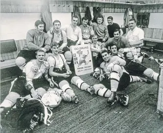  ?? THE CANADIAN PRESS ?? Bobby Orr and Boston Bruins teammates in a photo from the new book “Bobby Orr: My Story in Pictures.”