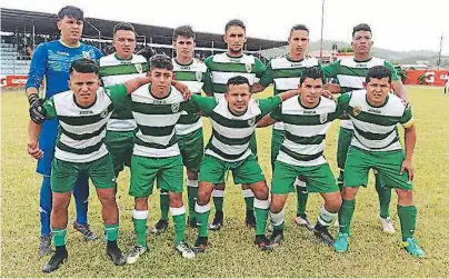  ??  ?? TRIUNFO. Ante su gente, el club San Juan, de Quimistán, Santa Bárbara, ganó ayer al Real Juventud.