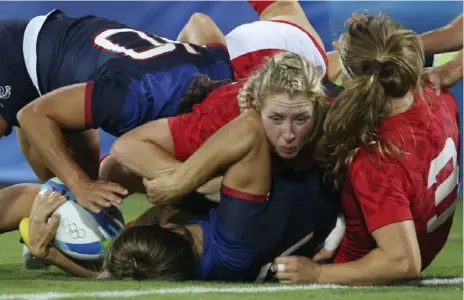  ?? ALESSANDRO BIANCHI /REUTERS ?? France’s Caroline Ladagnous drew a crowd in her country’s quarter-final with Canada. The French led early but couldn’t score again in a 15-5 loss.