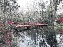  ??  ?? Magnolia Plantation in Charleston, S.C., has a history tour detailing its role in moving from slavery to freedom.