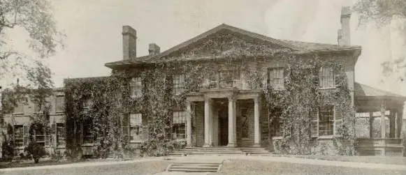  ?? TORONTO STAR ARCHIVES ?? The Grange was bequeathed by Harriet and Goldwin Smith to the Art Museum of Toronto in 1910. The museum officially opened its doors to the public in June of 1913.