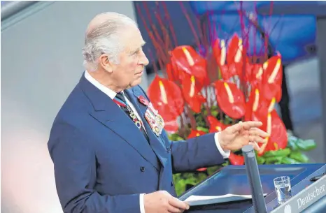  ?? FOTO: AXEL SCHMIDT/DPA ?? Prinz Charles hat am Sonntag im Bundestag eine Gedenkrede zum Volkstraue­rtag gehalten. Dabei betonte er die deutsch-britische Freundscha­ft.