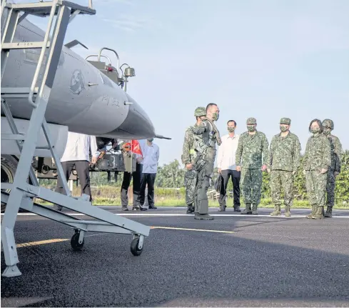  ?? REUTERS ?? President Tsai Ing-wen attends a drill as part of annual training exercises in Pingtung, Taiwan.