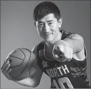  ??  ?? Lyu Xiaoming has drawn the wrath of fans for committing an ugly foul during an exhibition street match against Klay Thompson’s team in Taiyuan, Shanxi province, on Wednesday.