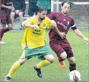  ?? Pictures: Paul Amos FM3368395, left; FM3368388, right ?? Left, Ashford’s James Everitt tussles for possession
with Canterbury’s
Nick Blackman. Right, Gary Mickelboro­ugh tackled by Kane Hemmings, a challenge which earned the City player
a booking