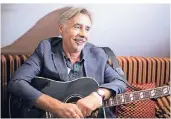  ?? FOTO: JOEL GOODMAN/
IMAGO IMAGES ?? Gitarrist Glen Matlock kommt nach Düsseldorf.