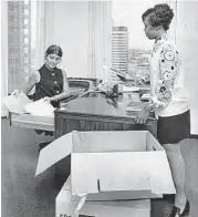  ?? Houston Chronicle file ?? Becky Mosley, left, and Winnifred Miller were among the first employees to move into One Shell.