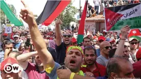  ??  ?? Jordanian anger against what is seen as government mismanagme­nt is growing