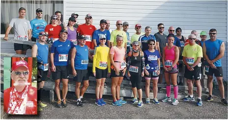  ??  ?? Les participan­ts du 359e Demi-marathon de l’Acadie, en septembre. En médaillon, Jean-Marie Breau. Gracieuset­é