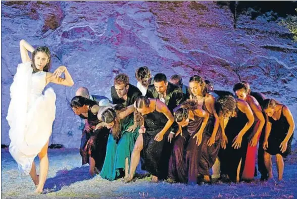  ?? LLIBERT TEIXIDÓ / ARCHIVO ?? Ensayo de la obra Tragèdia, de Àlex Rigola, que se representó en el Teatre Grec en el 2011