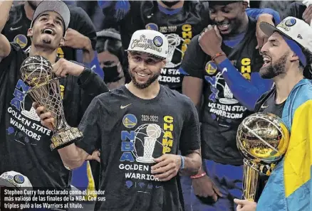  ?? Fotos: EFE ?? Stephen Curry fue declarado como el jugador más valioso de las finales de la NBA. Con sus triples guió a los Warriors al título.