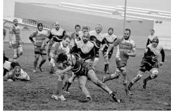  ??  ?? Battus à domicile le week-end dernier par Couronne, les Dieppois n’ont plus d epression pour la fin de saison et vont donc d’abord tenter de prendre du plaisir au Havre (photo d’archives).