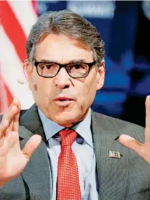  ?? /REUTERS ?? Rick Perry se reunió esta semana con funcionari­os del actual y el próximo gobierno de México