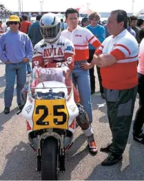  ??  ?? RIGHT: Vittorio Scatola on the Avia Paton with Peppino beside him at Misano in 1988, before winning the Italian round of 1988 European 500 Championsh­ip. The bike was in unusual red-and-white livery due to the Avia sponsorshi­p