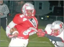  ?? Photo by Steve Sherman ?? Bristol sophomore Donte Simmons (L) is back to lead the Warriors into postseason play. With a first-round bye, Bristol faces either Morrisvill­e or Comm-Tech Nov. 16 or 17 in District One-A action on its home field.