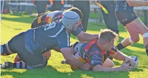  ?? ?? A try for Cinderford United in their win over Chipping Sodbury