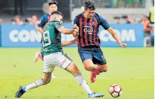  ??  ?? Palmeiras perdió 0-1 con Cerro, pero también clasificó.