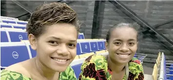  ?? Photo: Yogesh Chandra ?? Luisa Vosailagi (left), and Alowesi Taleiqio at the Fiji National University Natabua Campus, Lautoka on August 9, 2018.