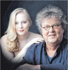  ?? FOTO: KAMMERMUSI­KFORUM ?? Nadia Singer und Lutz Görner widmen sich in Oberkochen dem Leben und Werk von Ludwig van Beethoven.