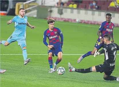  ?? FOTO: PEP MORATA ?? Riqui Puig salió en la segunda parte y dispuso de alguna clara ocasión para marcar un gol al Leganés