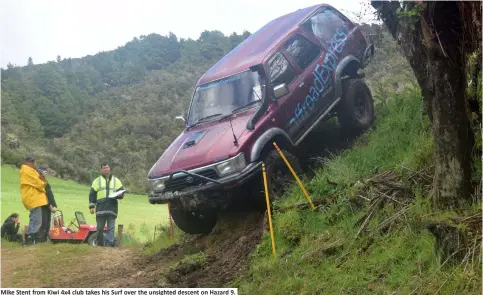  ??  ?? Mike Stent from Kiwi 4x4 club takes his Surf over the unsighted descent on Hazard 9.