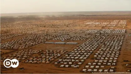  ??  ?? The Dadaab refugee camp is is one of the world's largest