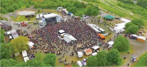  ?? FOTO: SCHWARZ ?? Auf dem weitläufig­en Festival-Gelände auf der Bergehalde in Landsweile­r-Reden wird es am Wochenende voll werden.