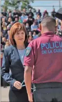  ?? MIN. SEG. ?? Sica y Stanley negocian con sindicatos y piqueteros; Bullrich sumó protagonis­mo.