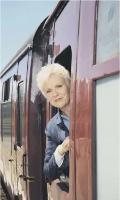  ??  ?? 0 Julie Walters lets the train take the strain in her new series