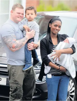  ?? Leanne.bagnall ?? ●●Darren Rogers with fiancée Yasmin Powell and their two boys, Theodor and Zachary