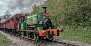  ?? TOM MARSHALL ?? Sir Berkeley hauls a train for Middleton Park on April 15.