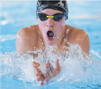  ?? FOTO: THOMAS WARNACK ?? Luca Haid von der Riedlinger Schwimmabt­eilung lag bei allen seinen Rennen ganz vorne.