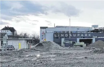  ?? FOTO: MARCUS FEY ?? Der Stadtrat hat das Verfahren zur Erweiterun­g des Lindaupark­s nach Norden hin gestartet.