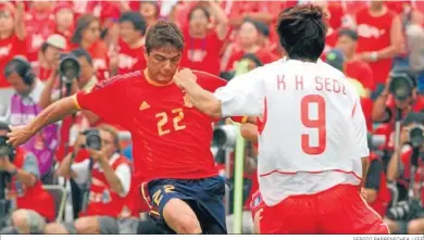  ?? SERGIO BARRENECHE­A / EFE ?? Joaquín Sánchez, en el malhadado partido ante Corea del Sur en los cuartos de final del Mundial 2002.