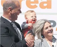  ?? GINO DONATO/THE CANADIAN PRESS FILE PHOTO ?? NDP candidate Jamie West, seen with 10-month-old Xavier Lafontaine and NDP Leader Andrea Horwath, appears to be running neck-and-neck with Liberal incumbent Glenn Thibeault.