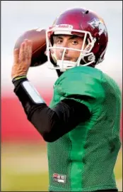  ??  ?? NWA Media/MICHAEL WOODS
Quarterbac­k Brandon Allen’s ability to lead the Arkansas offense is one of the biggest question marks facing the Razorbacks this season. During fall camp, he appears to be healthy and more confident.