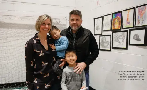  ??  ?? A family with sons adopted from China attend a LanternFes­tival celebratio­n at the Montreal Chinese Consulate