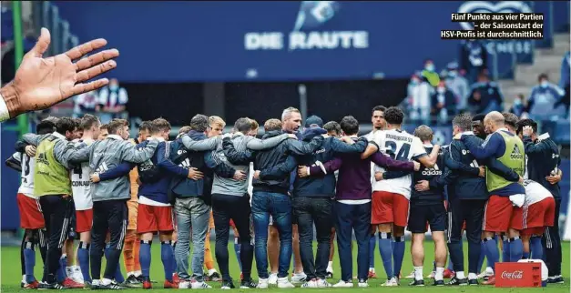  ??  ?? Fünf Punkte aus vier Partien – der Saisonstar­t der HSV-Profis ist durchschni­ttlich.