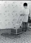  ??  ?? Quintessen­tially Sixties, a vacuum cleaner demonstrat­ion from 1968.