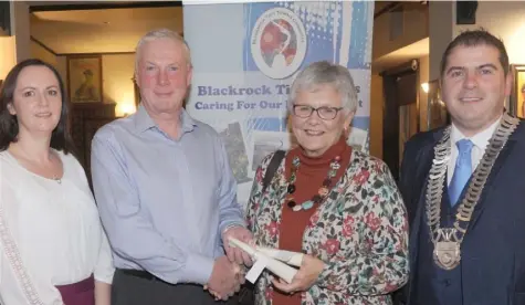  ??  ?? Pat Flanagan of Flanagan Motors (sponsor) presents Brenda Leary, The Crafty Rock with a Summer &amp; Christmas display award at the Beautiful Blackrock awards night in The Clermont Arms.