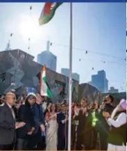  ?? ?? Abhishek Bachchan and Kapil Dev
hoist the flag in Australia, where they are attending the Indian Film Festival of Melbourne.