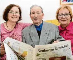  ?? Foto: Xaver Habermeier ?? Heinrich Frey feierte mit seinen Töchtern Evi Kreller (links) und Christa Frey Zisler (Doris Frey war beim Fototermin verhinde rt).