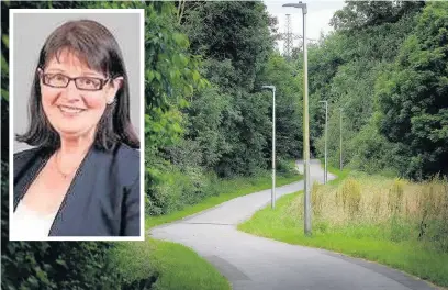  ??  ?? Coun Amanda Stott (inset) called the special meeting on axing free school buses as campaigner­s insist the alternativ­e, walking along The Middlewood Way, is not safe