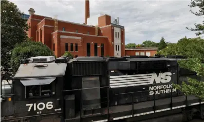  ?? A Norfolk Southern train. Photograph: Jonathan Drake/Reuters ??